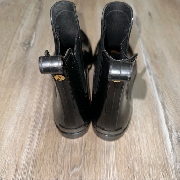 Sam Edelman Women's Waterproof Tinsley Rain Ankle Boots Glossy Rubber US 10M 40 - Picture 7 of 12